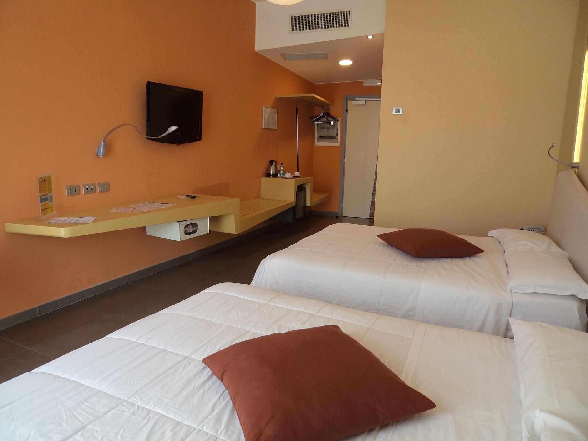 Ibis Styles Catania Acireale Hotel Eksteriør billede