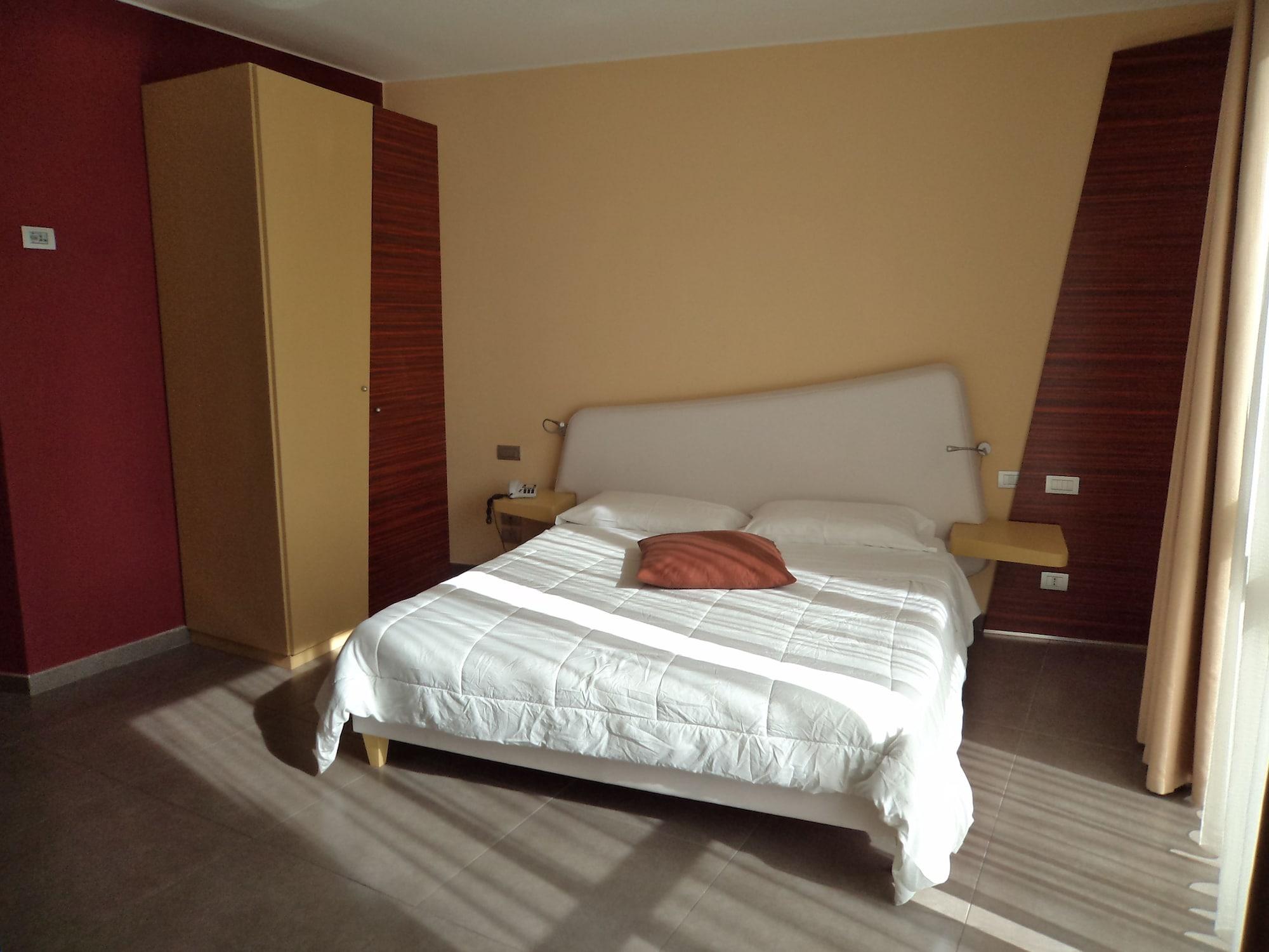 Ibis Styles Catania Acireale Hotel Eksteriør billede