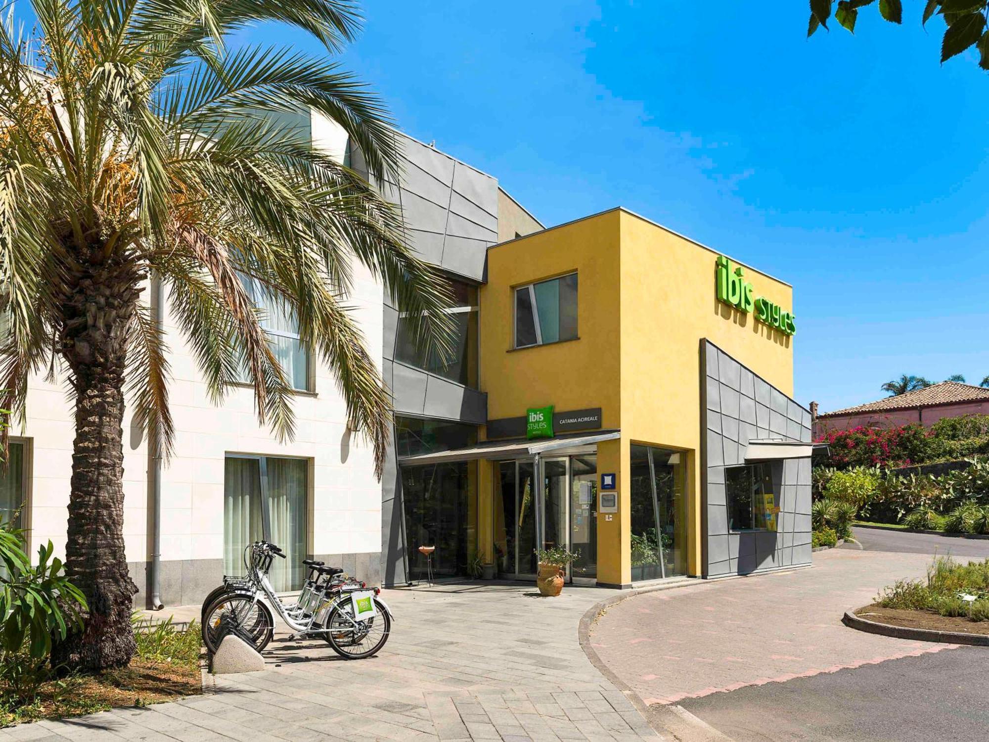 Ibis Styles Catania Acireale Hotel Eksteriør billede