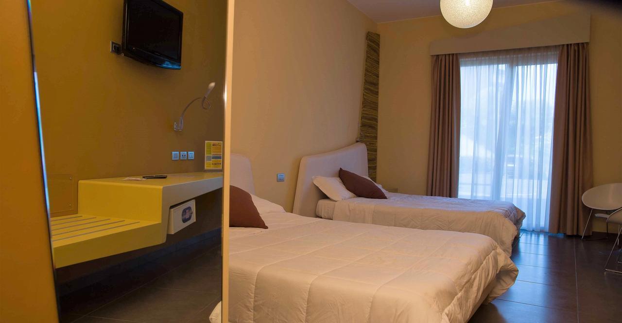 Ibis Styles Catania Acireale Hotel Eksteriør billede